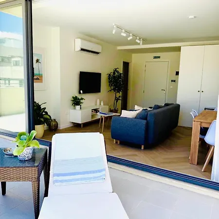 5 Kj Two Bedroom In The Village Centre Number Lägenhet *